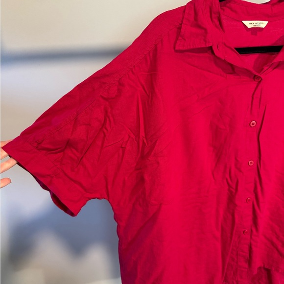 Max Studio Bold Short Sleeve Red Button Down Blouse - Picture 3 of 5